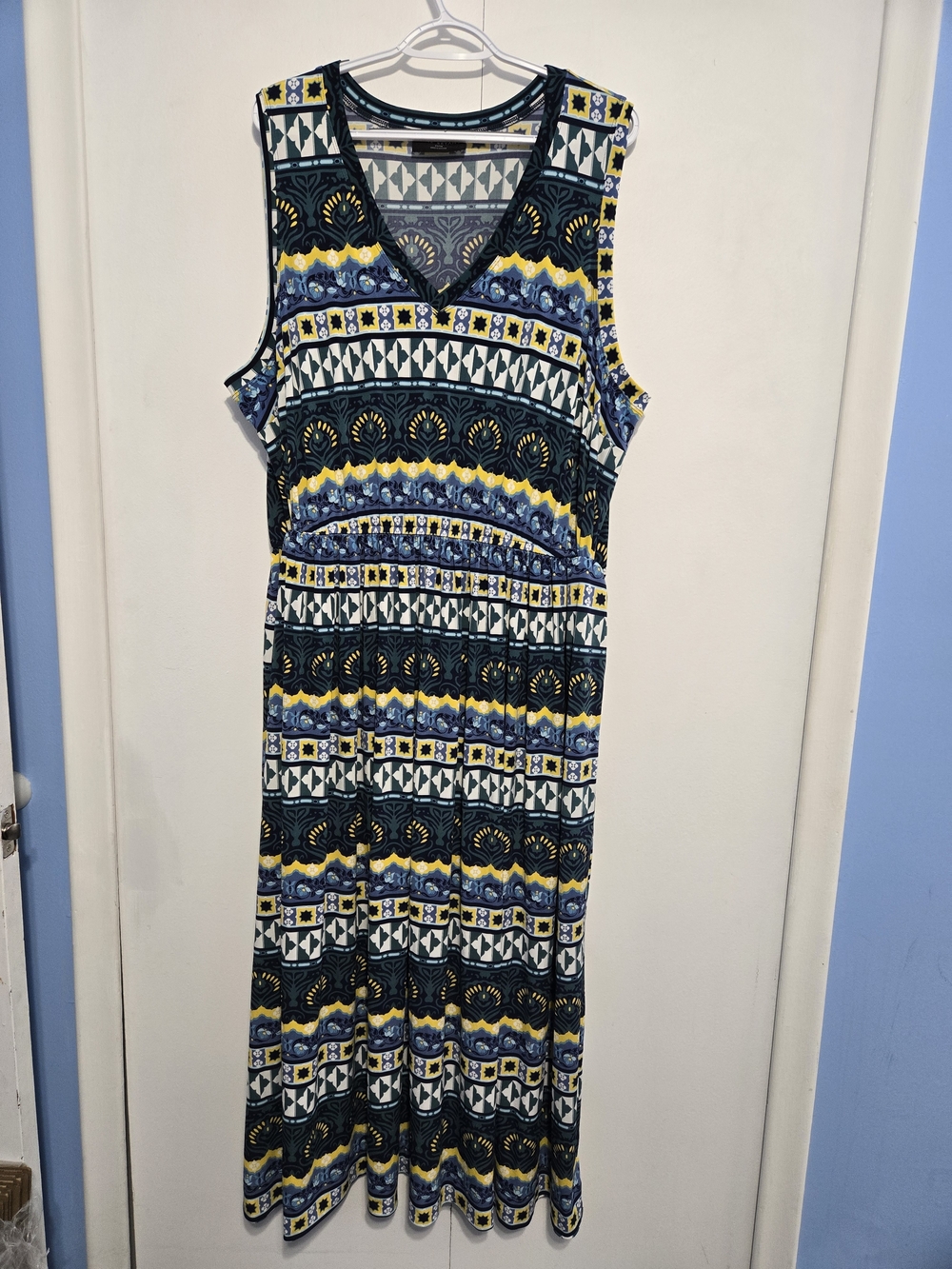 Lane Bryant 22/24 Sleeveless Maxi Dress Blue Yellow Geometric Stretch Plus